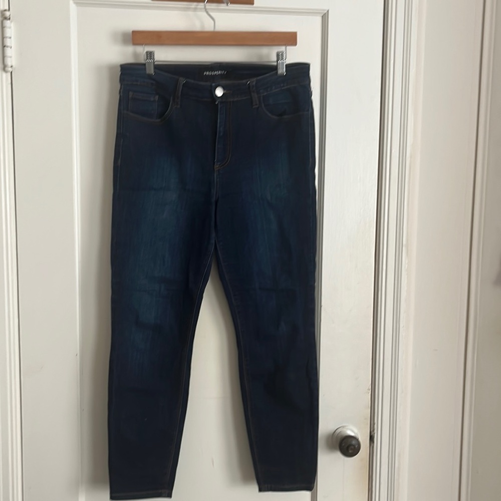 🌟 PROSPERITY JEANS | SIZE 31 | STRETCH FIT FOR COMFORT! 🌟